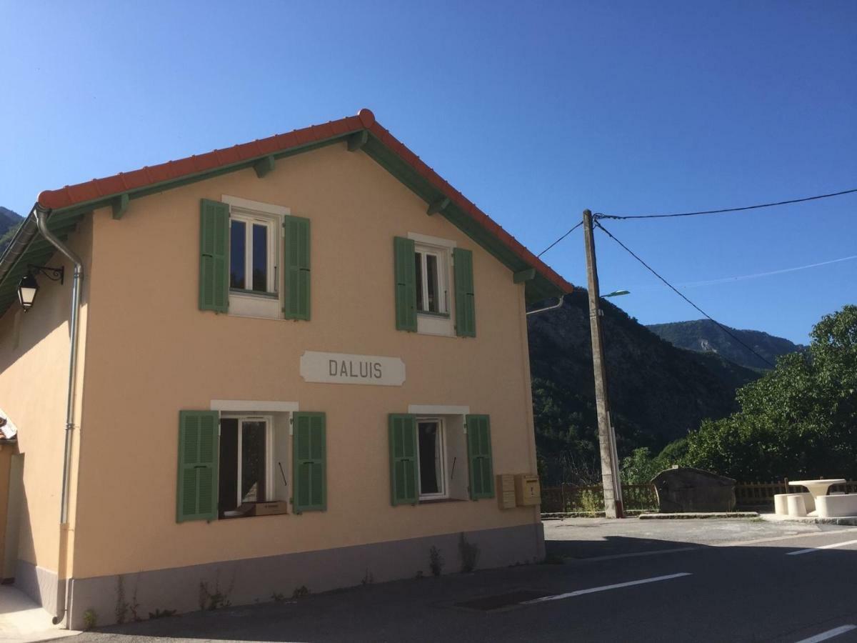 Gite De La Fontaine Gorges De Daluis 外观 照片